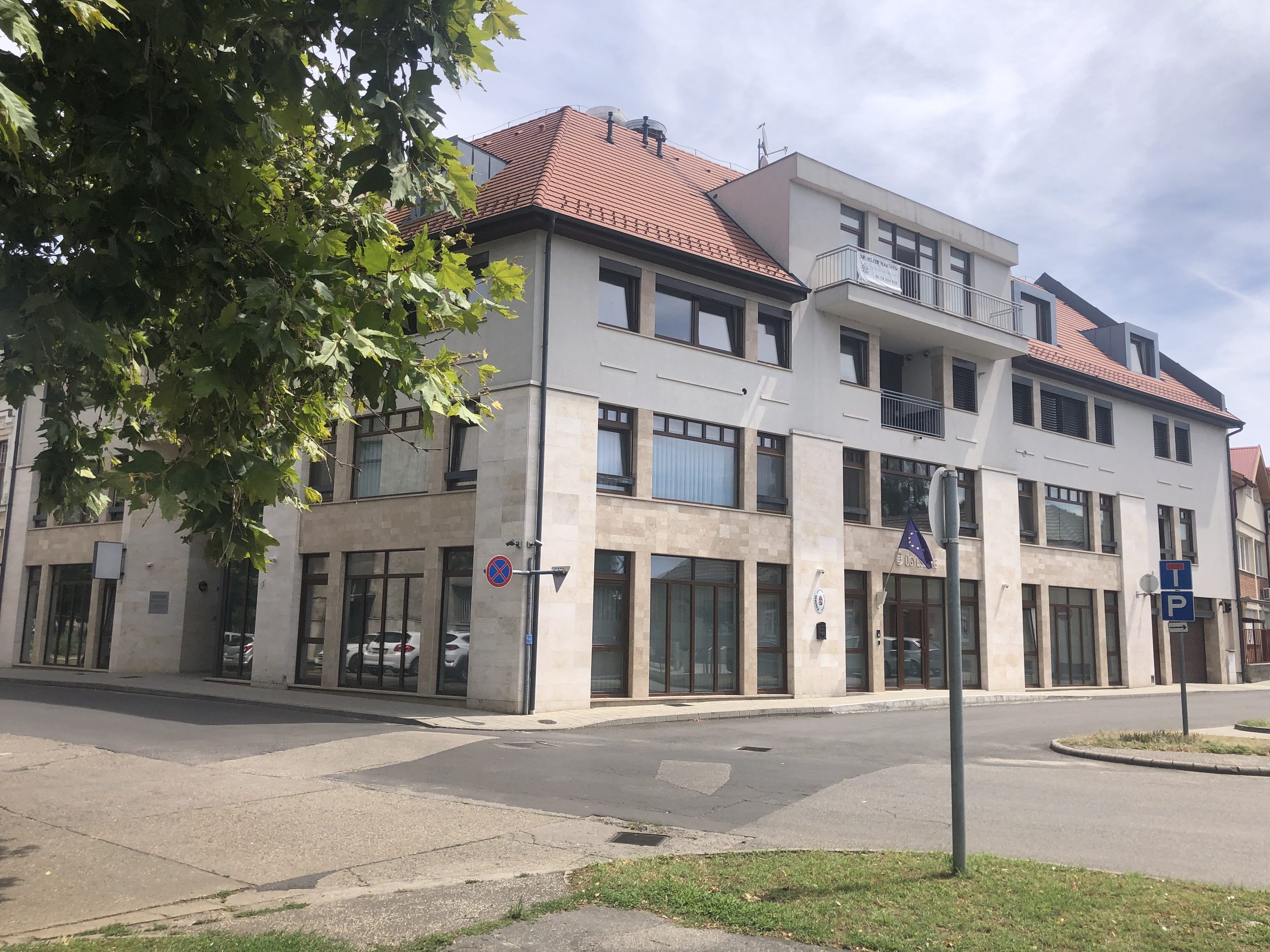 HUN-BAU Holding Kft. referenciaépülete